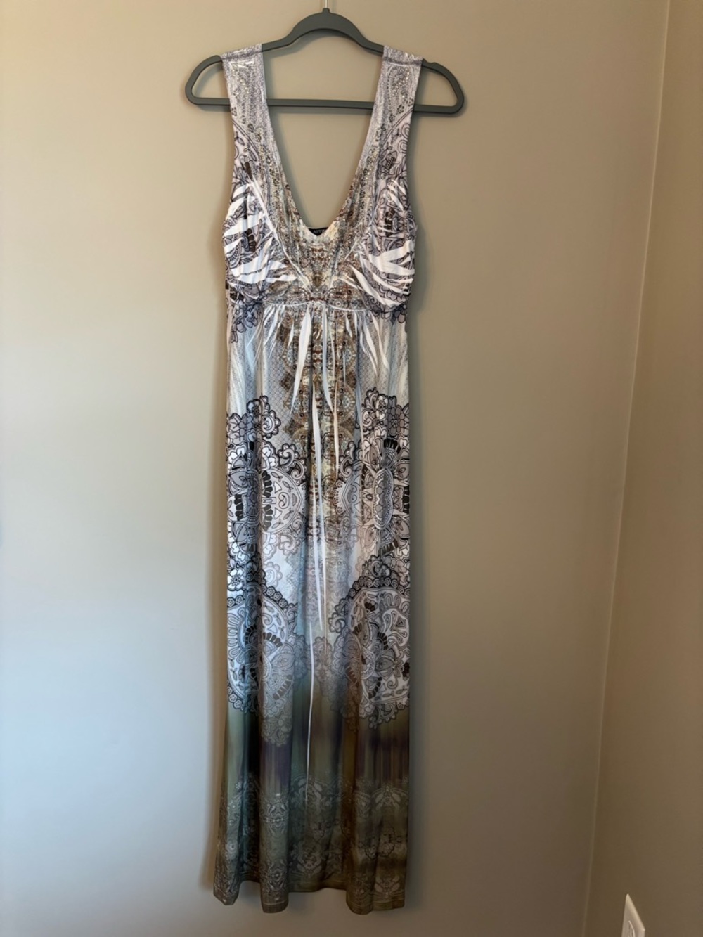Apt. 9 Neutral Paisley Maxi Dress with Deep V